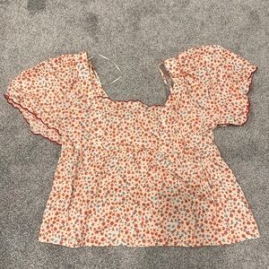 NWOT Old Navy Floral Top